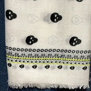 Aeropostale Skull Print Scarf Wrap Accessory